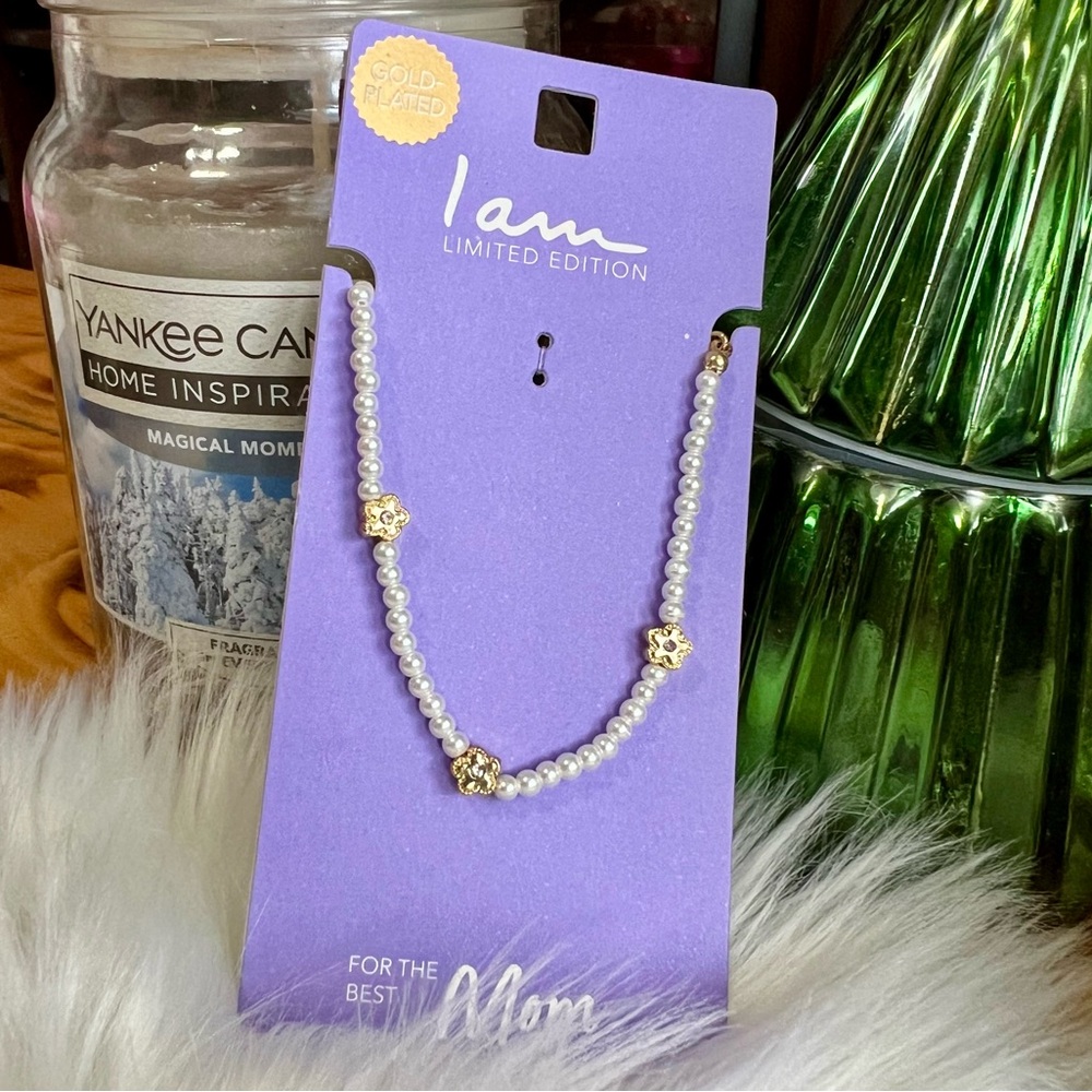 I am Beaded Bracelet with Flowers